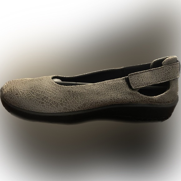 Women’s flat size 38 which is 7 1/2-8 US - Picture 7 of 7